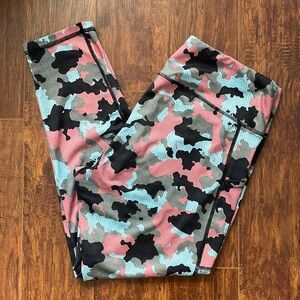 ♻️camouflage cropped leggings